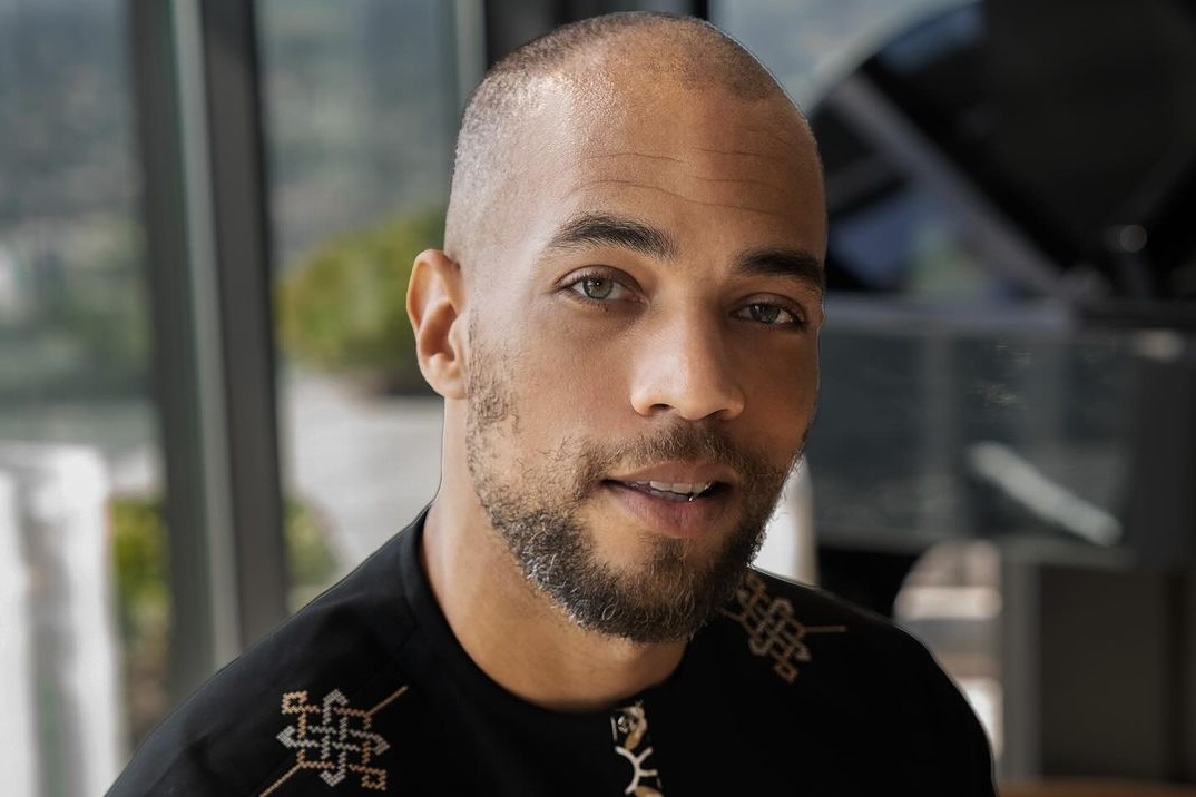 Kendrick Sampson