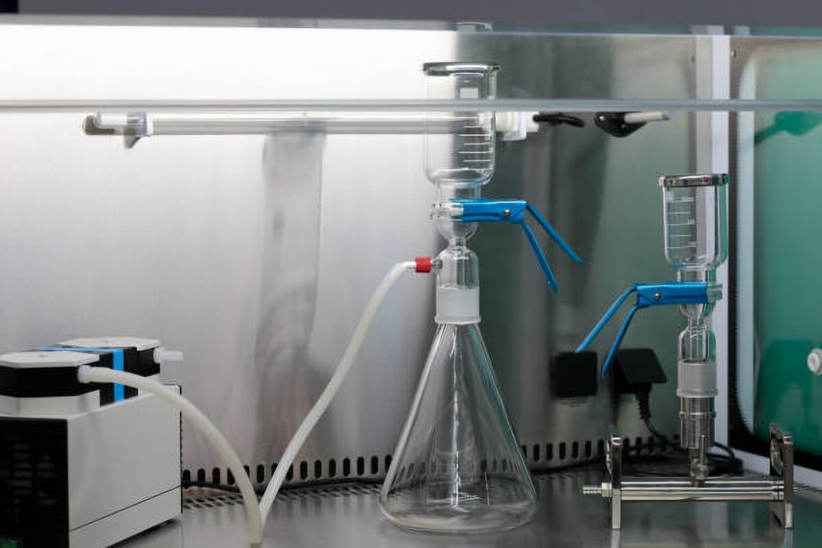 Selecting the Right Lab Vacuum Pump for Your Scientific Research