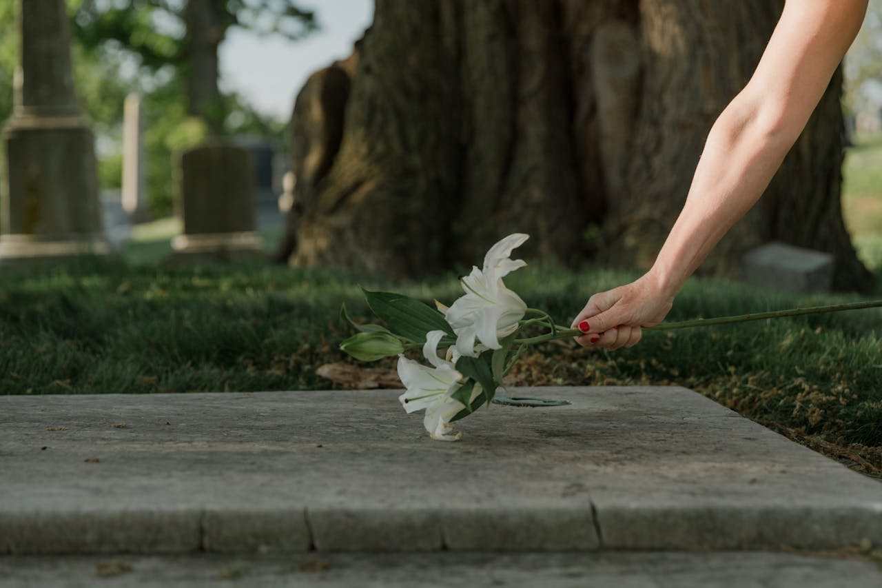 Understanding Burial Insurance: Protect Your Loved Ones from Final Expenses