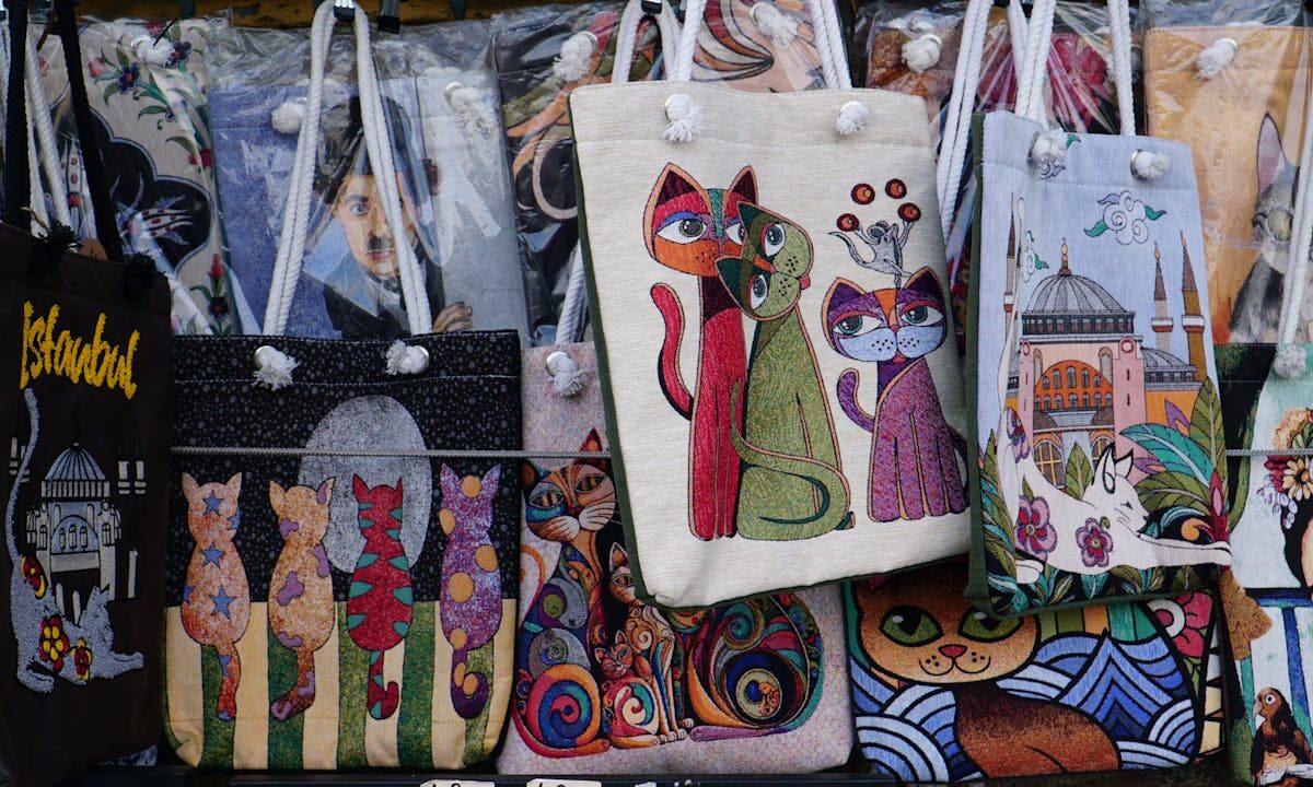 What Are Custom-Printed Bags? All There Is to Know